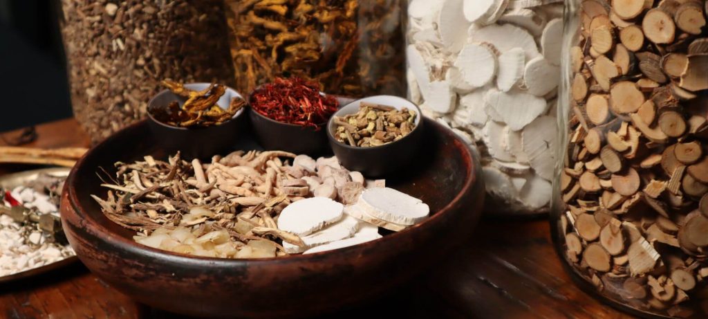 The Power of Chinese Herbal Medicine: Common Herbs and Their Uses 10 herb1