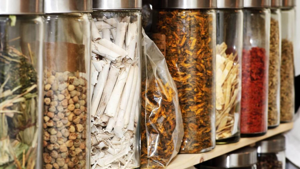The Power of Chinese Herbal Medicine: Common Herbs and Their Uses 12 herb10 1